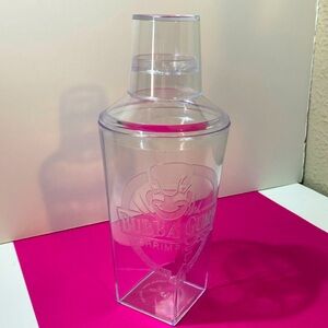 Bubba Grump Shrimp Co Restaurant & Market Clear Plastic Cocktail Shaker